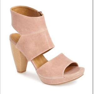 Coclico Fire Cutout Open Toe Leather Bootie Heels Nude Tan